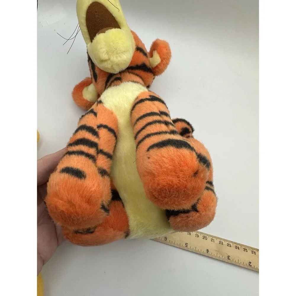 Disney Store Tigger 10